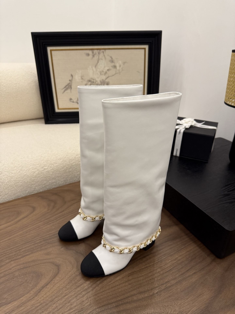 Ch**el boots